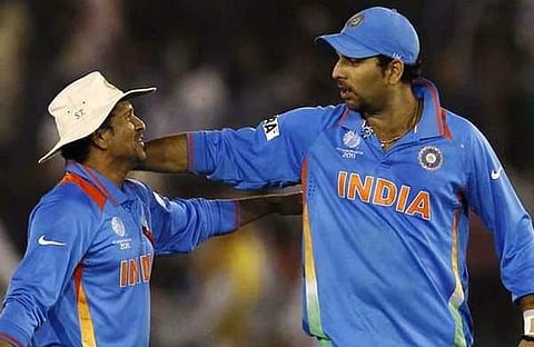 2011ലെ ലോകകപ്പ് സമയത്ത് സച്ചിനും യുവരാജും/ ട്വിറ്റർ
