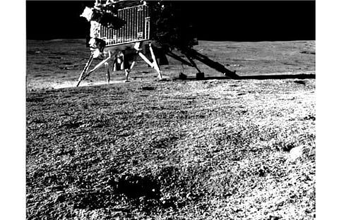 റോവര് പകര്ത്തിയ വിക്രം ലാന്ഡറിന്റെ ദൃശ്യം, ഫയൽ/ഐഎസ്ആർഒ