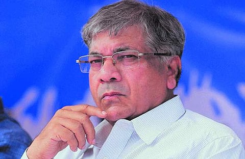 പ്രകാശ് അംബേദ്കര്