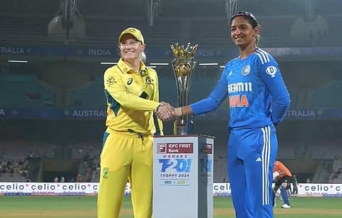 ഹര്മന്പ്രീത് കൗര്, അലിസ ഹീലി /എക്സ്