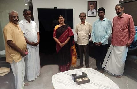 ആർഎസ്എസ് നേതാക്കൾക്കൊപ്പം ദുർഗാ സ്റ്റാലിൻ/ പിടിഐ