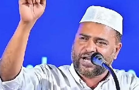 സത്താർ പന്തല്ലൂർ, സ്ക്രീൻഷോട്ട്