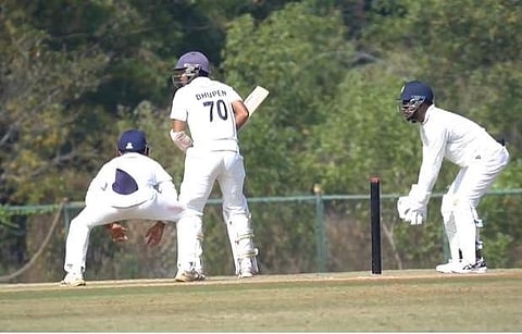 കേരളത്തിനെതിരെ മുംബൈയുടെ ബാറ്റിങ്