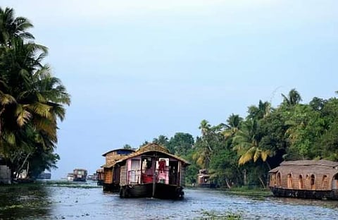 ഹൗസ് ബോട്ട്, എക്സ്പ്രസ്