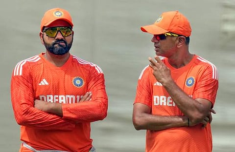 രോഹിത് ശര്മ്മയും കോച്ച് ദ്രാവിഡും/ പിടിഐ