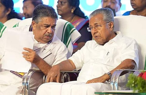 സജി ചെറിയാനും പിണറായി വിജയനും/ ഫെയ്സ്ബുക്ക്