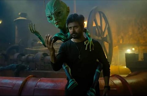 'അയലാൻ' ട്രെയിലർ/ വിഡിയോ സ്ക്രീൻഷോട്ട്