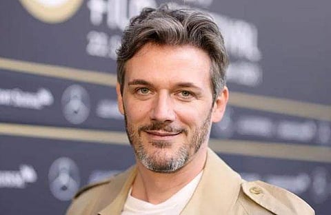 സാമുവല് തെയിസ് / എക്സ്