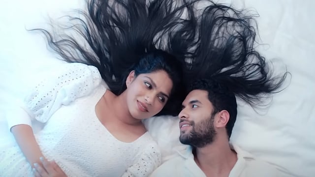 റൊമാന്റിക്കായി സ്വാസികയും പ്രേമും; വിവാഹഗാനം വൈറല്, വീഡിയോ