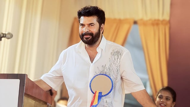 '1998 ൽ പത്മശ്രീ കിട്ടിയതാണ്, കാൽ നൂറ്റാണ്ടിനിപ്പുറവും മമ്മൂട്ടി അവിടെ തന്നെ നിൽക്കുന്നു': വിഡി സതീശൻ