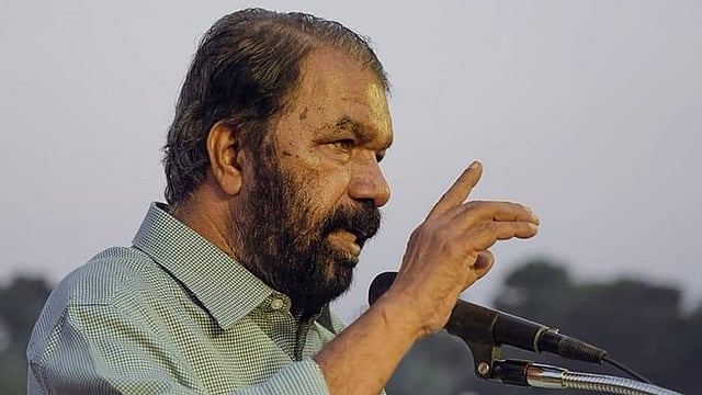 ഗവര്ണറുടെ അഹങ്കാരത്തിന് മുന്നില് കേരളം തലകുനിക്കില്ല: മന്ത്രി വി ശിവന്കുട്ടി