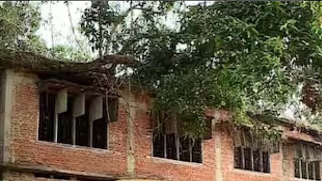 സുകുമാരക്കുറുപ്പിന്റെ ബംഗ്ലാവ് വില്ലേജ് ഓഫീസാക്കണം; സര്ക്കാരിന് കത്ത് നല്കി പഞ്ചായത്ത്