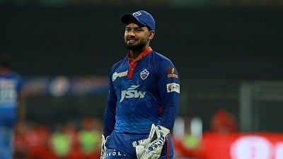 ഇത്തവണ ഐപിഎല്‍ കളിക്കുമോ? ആ 'പന്തിനെ' ഇനി കാണാന്‍ കഴിയില്ല, പ്രതികരിച്ച് സുനില്‍ ഗാവസ്‌കര്‍