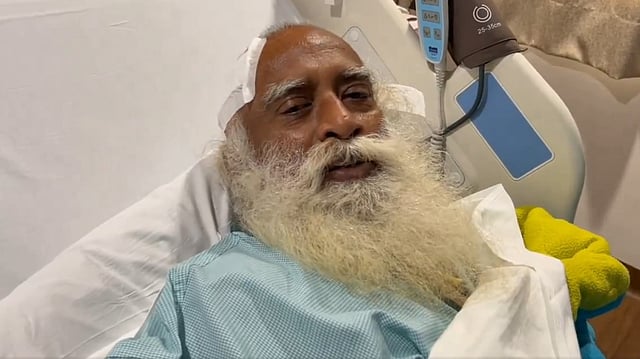 തലച്ചോറിൽ രക്തസ്രാവം, അടിയന്തര മസ്തിഷ്ക ശസ്ത്രക്രിയയ്ക്ക് വിധേയനായി ജഗ്ഗി വാസു​ദേവ്: ആരോ​ഗ്യം മെച്ചപ്പെടുന്നു