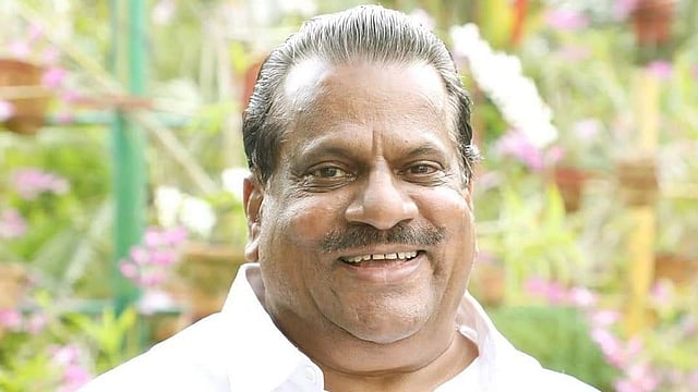 'വനിത നേതാവിന്റെ തലവെട്ടി എന്റെ ഭാര്യയുടെ തല ഒട്ടിച്ചു; അശ്ലീല വീഡിയോ ഇറക്കുന്നതില്‍ സതീശന്‍ പ്രശസ്തന്‍'