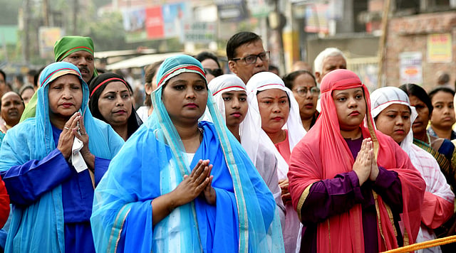 'എല്ലാം യേശുവിന് സമർപ്പിച്ച് യാത്ര'