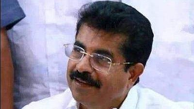 വര്‍ക്കല ഫ്‌ളോട്ടിങ് ബ്രിഡ്ജ് അപകടം; ജൂഡീഷ്യല്‍ അന്വേഷണം ആവശ്യപ്പെട്ട് മുഖ്യമന്ത്രിക്ക് കത്തയച്ച് അടൂര്‍ പ്രകാശ്