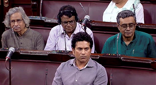 പുതിയ ഇന്നിങ്സ്, സച്ചിൻ പാർലമെന്റിൽ