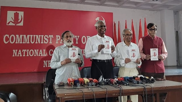 സിഎഎ റദ്ദാക്കും, ജാതി സെന്‍സസ് നടപ്പാക്കും, തൊഴിലുറപ്പ് പദ്ധതി മിനിമം വേതനം 700 രൂപയാക്കും; സിപിഐ പ്രകടന പത്രിക
