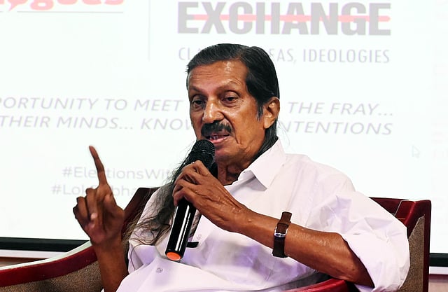 പോൾ എക്സ്ചേഞ്ചിൽ പന്ന്യൻ രവീന്ദ്രൻ സംസാരിക്കുന്നു