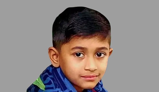 ആലുവയിൽ വൈദ്യുതി പോസ്റ്റും മരവും വീണ് 10 വയസുകാരന് ദാരുണാന്ത്യം