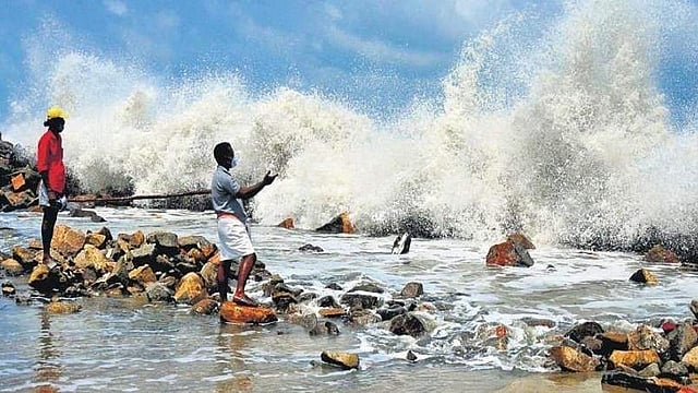 sea attack alert