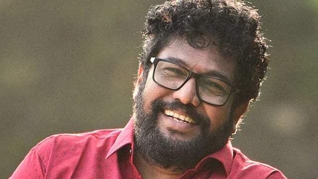 'എന്റെ മോനേ, ഇതാടാ കേരള പൊലീസ്'; ജോഷിയുടെ വീട്ടില് കയറിയ മോഷ്ടാവിനെ പിടിച്ച
പൊലീസിന് ഷാജി കൈലാസിന്റെ അഭിനന്ദനം