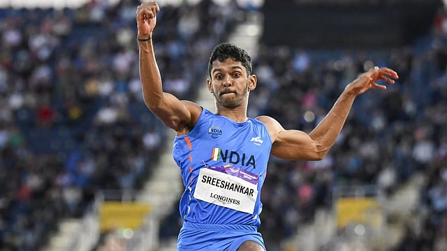 കാലിനു പരിക്ക്; എം ശ്രീശങ്കർ ഒളിംപിക്സിൽ നിന്നു പിൻമാറി; ഇന്ത്യക്ക് വൻ തിരിച്ചടി