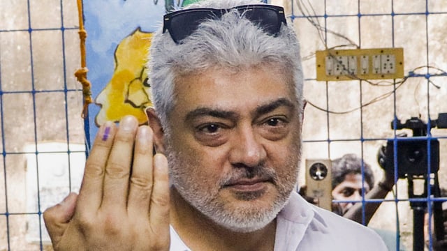 വോട്ട് രേഖപ്പെടുത്തിയതിന് ശേഷം തമിഴ് നടന് അജിത്ത്