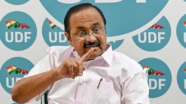 UDF boycotted the inauguration of the new channel of Sabha TV