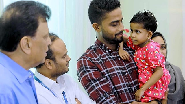 യൂസഫലിയുടെ പ്രവാസത്തിന്റെ അരനൂറ്റാണ്ട്, 50 കുട്ടികള്ക്ക് സൗജന്യ ഹൃദയ ശസ്ത്രക്രിയ; പുതുജീവന് പകര്ന്ന് ഗോള്ഡന് ഹാര്ട്ട് ഇനിഷ്യേറ്റീവ്