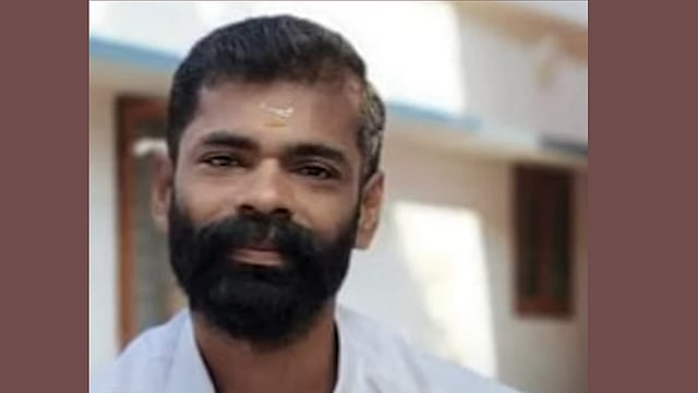 ഫുട്ബോള് കളിയിലെ തര്ക്കം സംഘര്ഷത്തിന്റെ തുടക്കം; മൂര്ക്കനാട് ഉത്സവത്തിനിടെ കത്തിക്കുത്ത്; മരണം രണ്ടായി