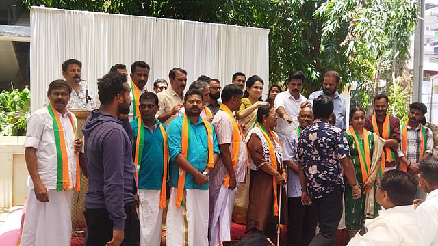 congress workers join the bjp