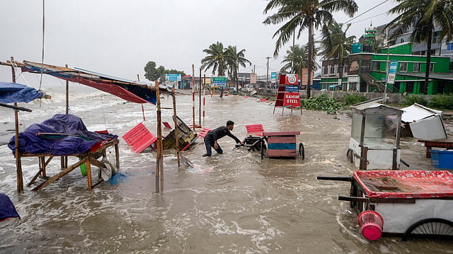 issued a severe warning on Cyclone Remal