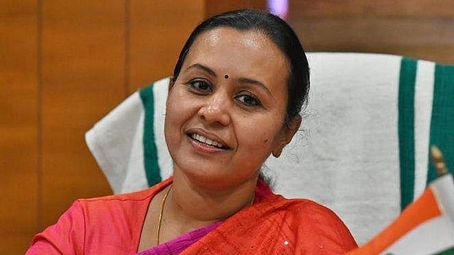 അമീബിക് മസ്തിഷ്‌ക ജ്വരം: ആശങ്കപ്പെടേണ്ടതില്ലെന്ന് മന്ത്രി വീണാ ജോര്‍ജ്; സംസ്ഥാനത്ത് ഒരാള്‍ക്ക് കൂടി രോഗബാധ 