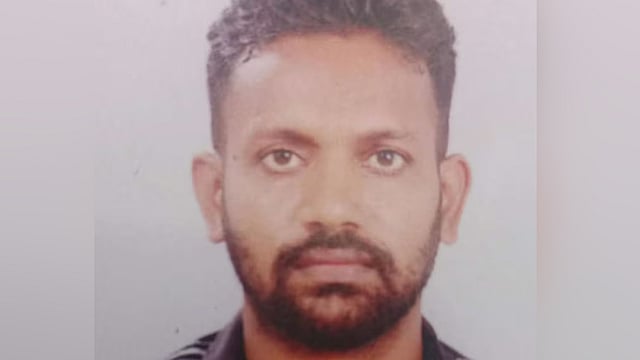 എസി ഓണാക്കി കാറിനുള്ളിൽ വിശ്രമിക്കാൻ കിടന്നു: യുവാവ് മരിച്ച നിലയിൽ