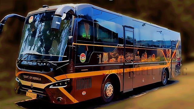 'ആദ്യ യാത്രയിൽ നവകേരള ബസ്സിന്റെ ഡോർ തകർന്നു': വാർത്ത അടിസ്ഥാനരഹിതമെന്ന് കെഎസ്ആർടിസി