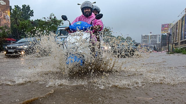 heavy rain kochi