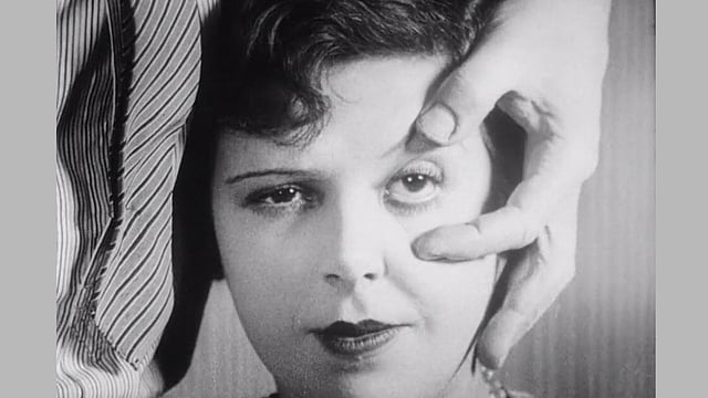 Un Chien andalou