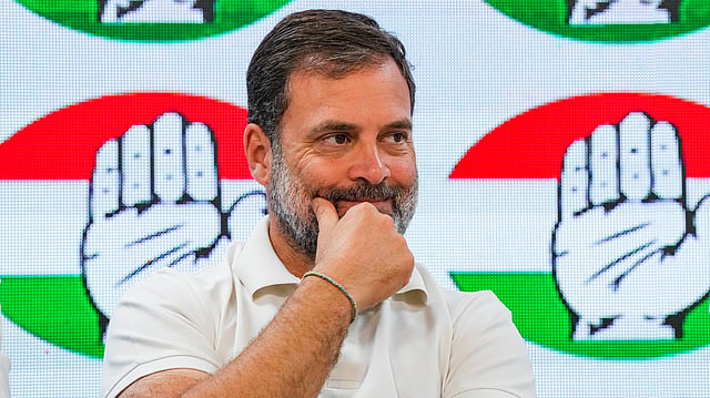 വയനാട് ഒഴിയുന്നു, റായ്ബറേലി നിലനിര്‍ത്തുന്നുവെന്ന് രാഹുല്‍ ഗാന്ധി; കത്തു നല്‍കി