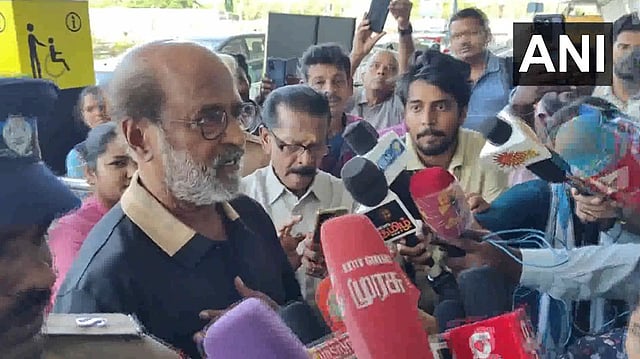 മോദി ക്ഷണിച്ചു, രജനികാന്ത് ഡൽഹിയിലേക്ക്; 'ശക്തമായ പ്രതിപക്ഷം ജനാധിപത്യത്തിന്റെ ആരോ​ഗ്യപരമായ അടയാളം'
