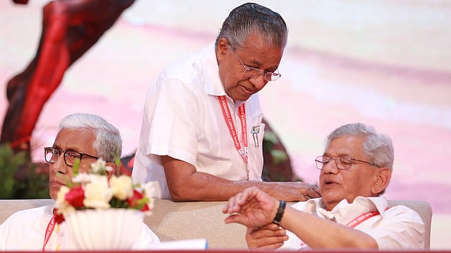 സിപിഎം പോളിറ്റ് ബ്യൂറോ യോഗം ഇന്ന് ഡൽഹിയിൽ; തെരഞ്ഞെടുപ്പ് തോൽവി ചർച്ചയാകും