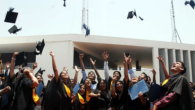 പഠിക്കാന് വിദ്യാര്ഥികളില്ല; ജേണലിസം കോഴ്സ് അവസാനിപ്പിച്ച് പ്രമുഖ മാധ്യമപഠന സ്ഥാപനം