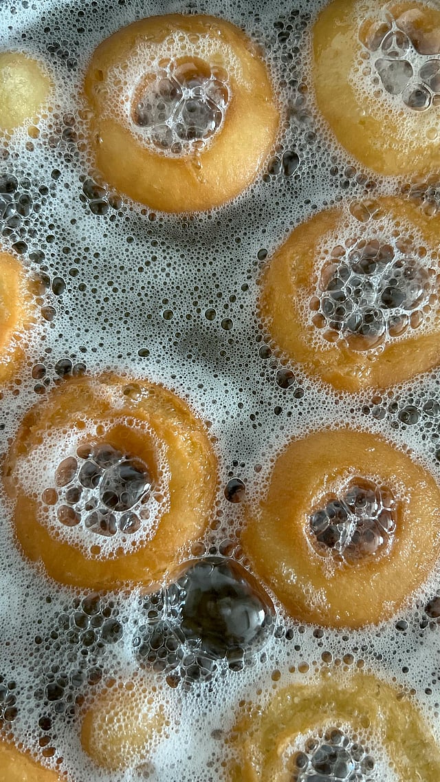 cooking oil for cleaning