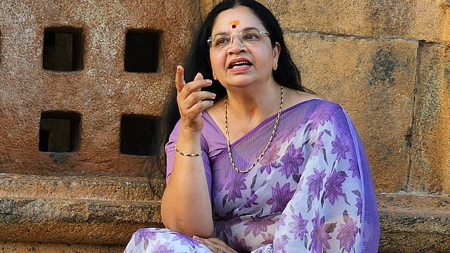 ദിലീപിനെ തിരിച്ചെടുക്കുന്നതില് പ്രതിഷേധം; ഭാഗ്യലക്ഷ്മി ഫെഫ്കയില് നിന്ന് രാജിവച്ചു