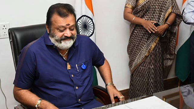 'എനിക്ക് സിനിമയെന്ന തൊഴിലേ അറിയൂ, വേറെ വരുമാന മാർഗം ഇല്ല': കേന്ദ്രമന്ത്രിയുടെ ശമ്പളം വേണ്ടെന്ന് സുരേഷ് ഗോപി