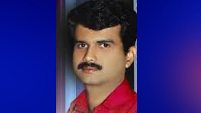 പ്രൊഡക്ഷൻ കൺട്രോളർ സിനിമ ലൊക്കേഷന്റെ ശുചിമുറിയിൽ മരിച്ച നിലയിൽ