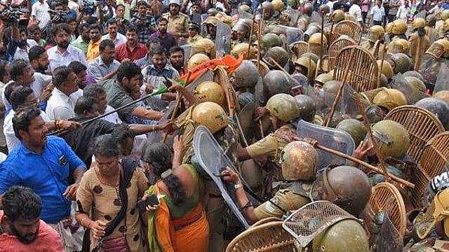 ശബരിമലയിലെ തിക്കും തിരക്കും