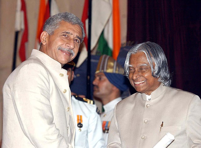 50 വർഷത്തെ സിനിമാ ജീവിതത്തിൽ മൂന്ന് ദേശീയ അവാർഡുകൾ, പത്മശ്രീ പത്മഭൂഷൺ, മൂന്ന് ഫിലിംഫെയർ അവാർഡുകൾ എന്നിവ ലഭിച്ചു
