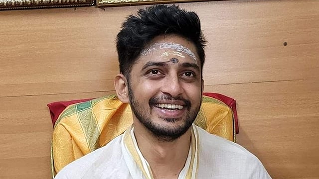 കണ്ഠര് രാജീവര് ഒഴിയുന്നു; ശബരിമല തന്ത്രി സ്ഥാനത്ത് ഇനി മകൻ